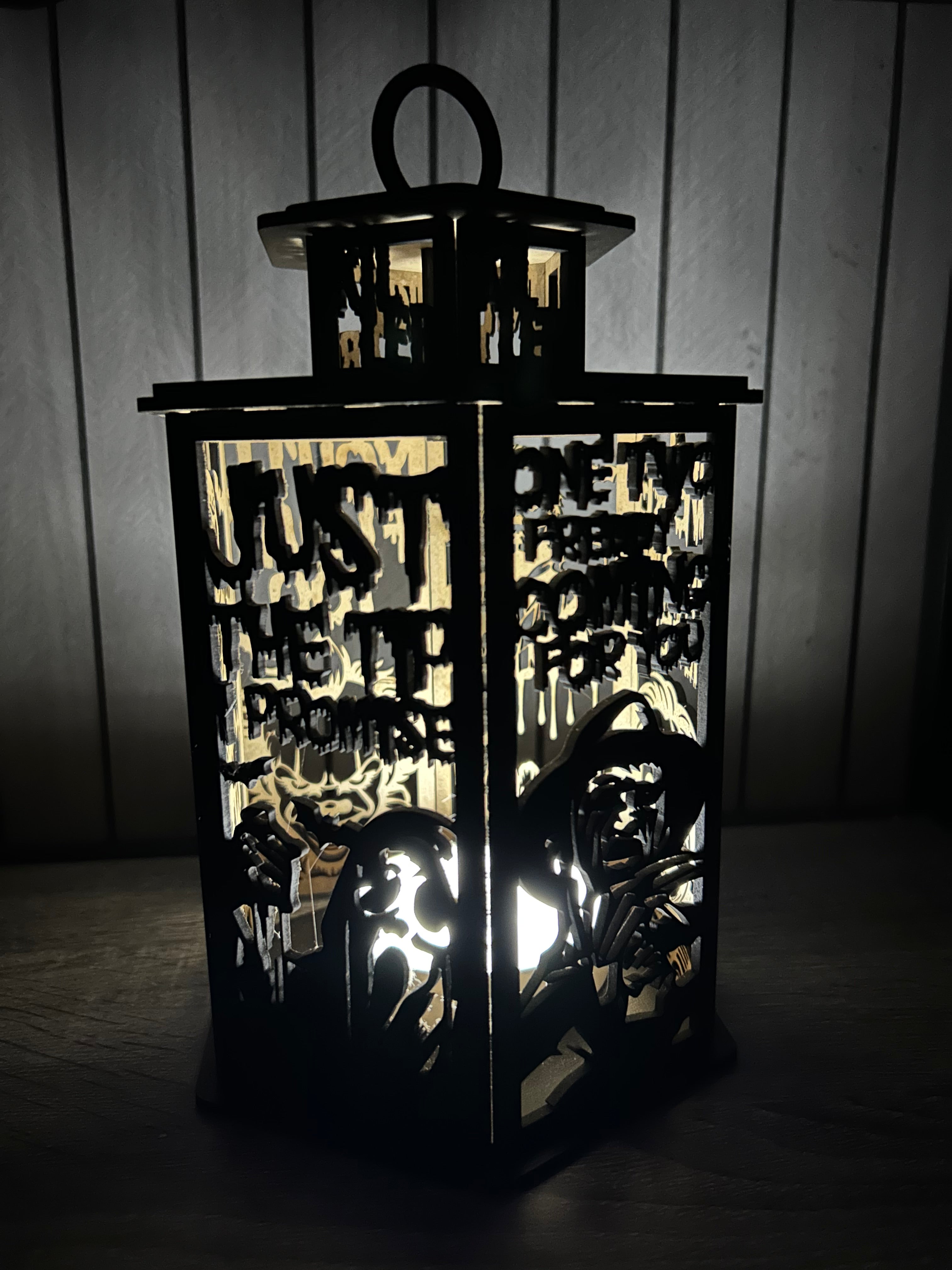 Horror Laterne mit Sprüchen