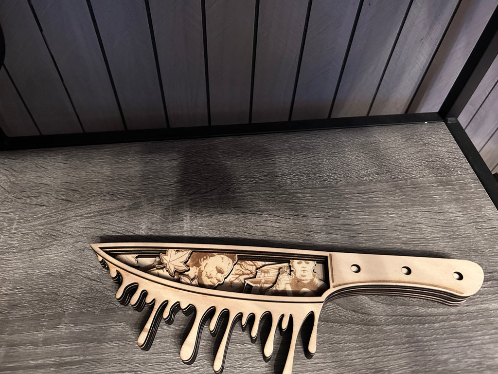 Michael Meyers Messer Schild aus Holz